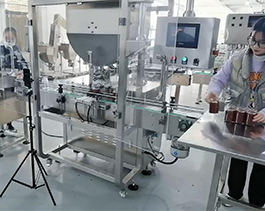 2021款醬料極速灌裝機，挑戰(zhàn)多頭醬料灌裝系統(tǒng)100天